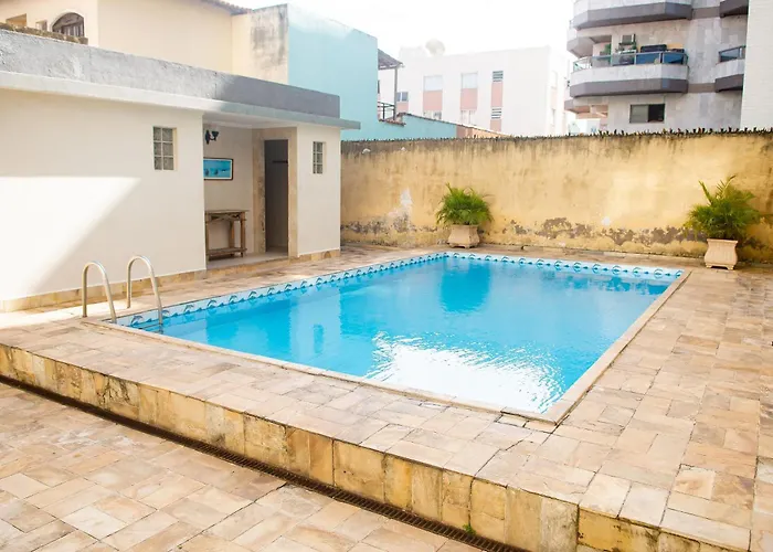 Lindo 2 Quartos com piscina e ar na Praia do Forte